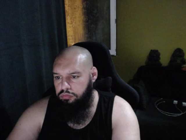 Live sex webcam photo for guessswho24 #291342519