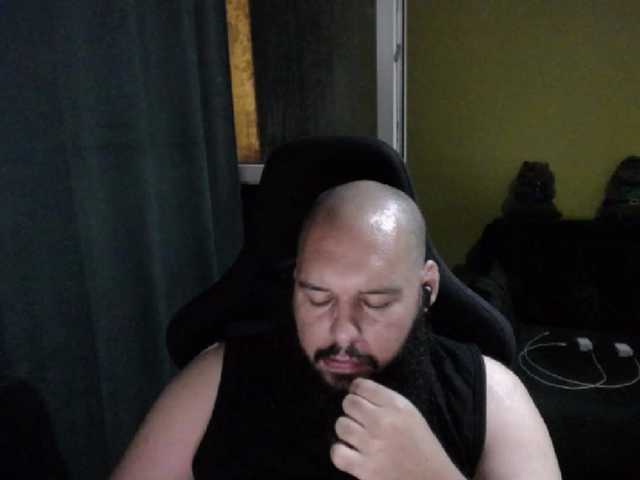 Live sex webcam photo for guessswho24 #291380541