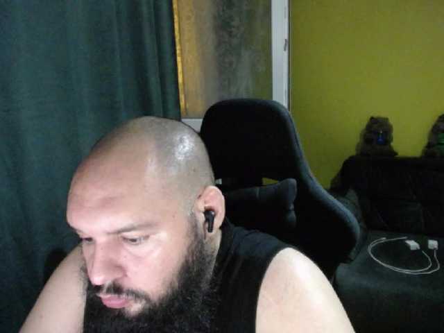 Live sex webcam photo for guessswho24 #291387518