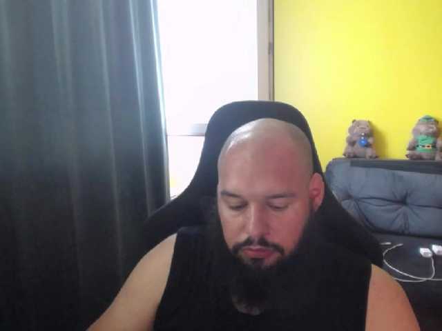 Live sex webcam photo for guessswho24 #291424358