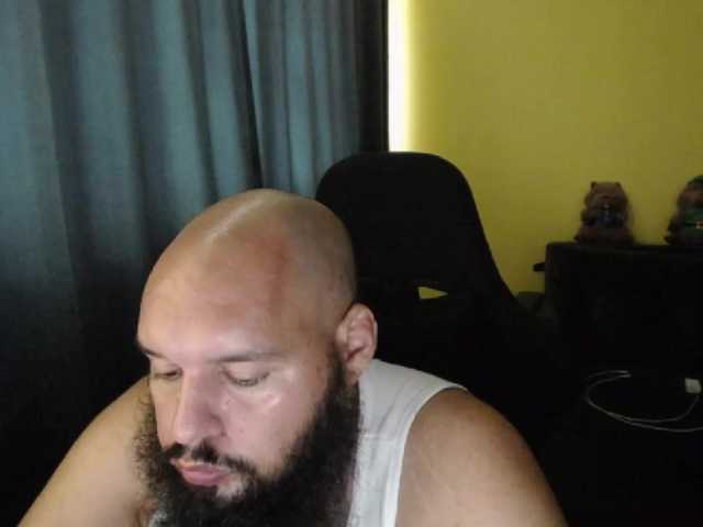 Live sex webcam photo for guessswho24 #291560117