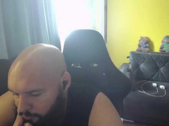 Live sex webcam photo for guessswho24 #291620582