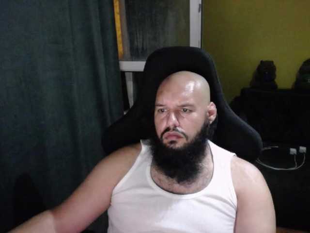 Live sex webcam photo for guessswho24 #291683526