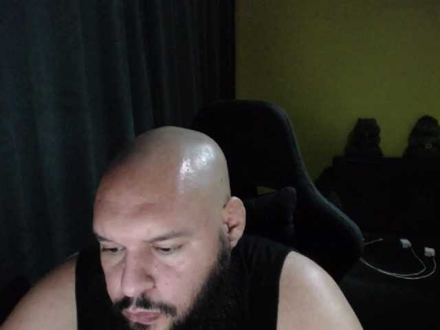 Live sex webcam photo for guessswho24 #291717284