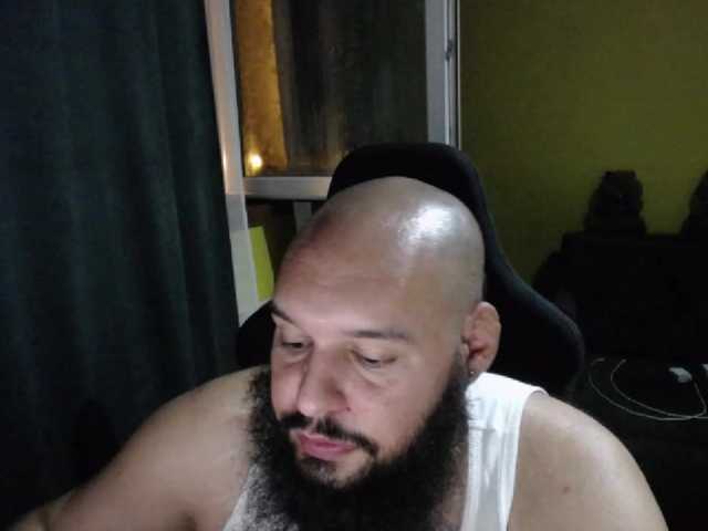 Live sex webcam photo for guessswho24 #291786934