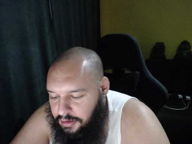 Live sex webcam photo for guessswho24 #291889014