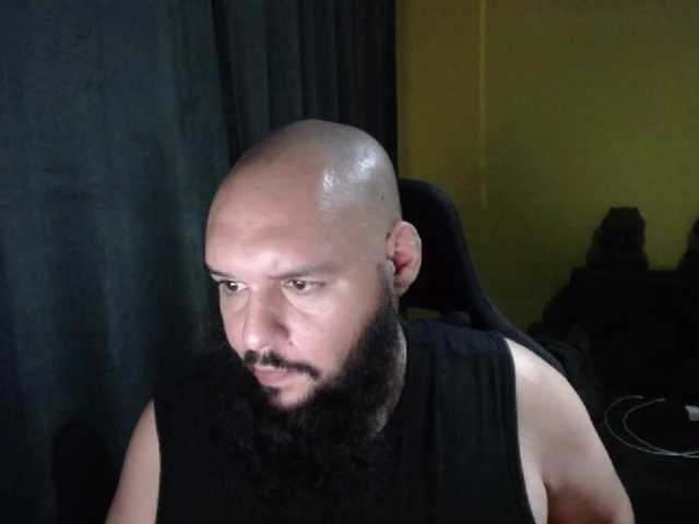 Live sex webcam photo for guessswho24 #291916253