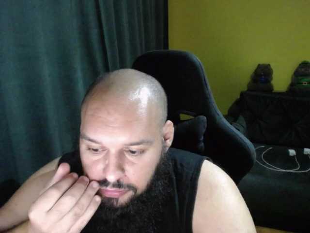 Live sex webcam photo for guessswho24 #291936386