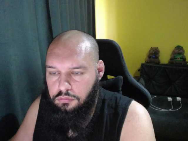 Live sex webcam photo for guessswho24 #291945549