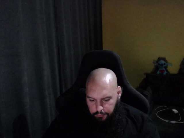 Live sex webcam photo for guessswho24 #292057719