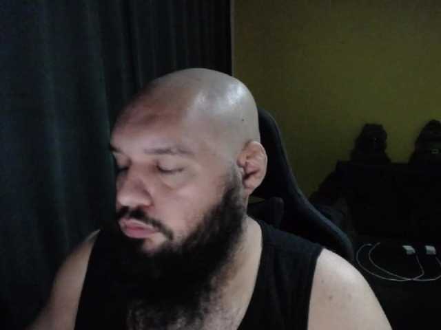 Live sex webcam photo for guessswho24 #292138948