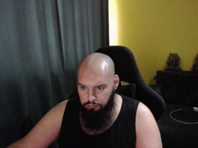 Live sex webcam photo for guessswho24 #292160071