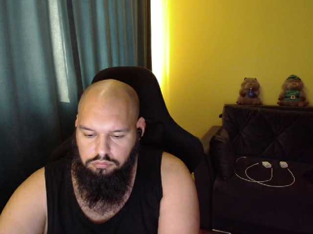 Live sex webcam photo for guessswho24 #292326917