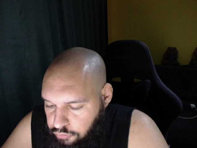 Live sex webcam photo for guessswho24 #292385333