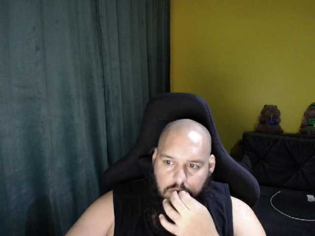 Live sex webcam photo for guessswho24 #292391424