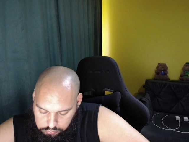 Live sex webcam photo for guessswho24 #292392670