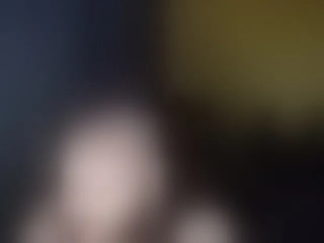 Live sex webcam photo for guessswho24 #292673282