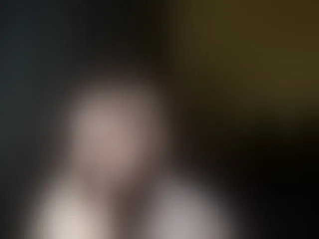 Live sex webcam photo for guessswho24 #293491315