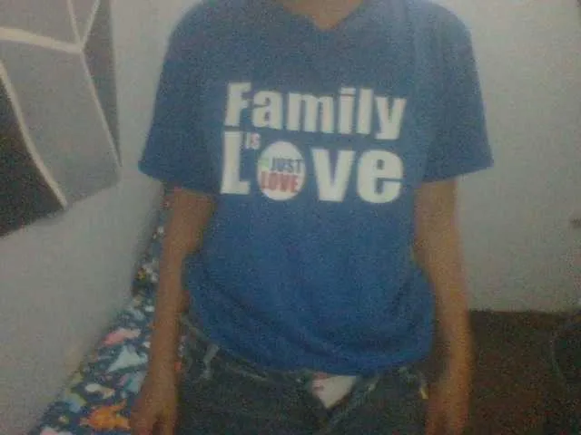 Live sex webcam photo for gumamela17 #274123511