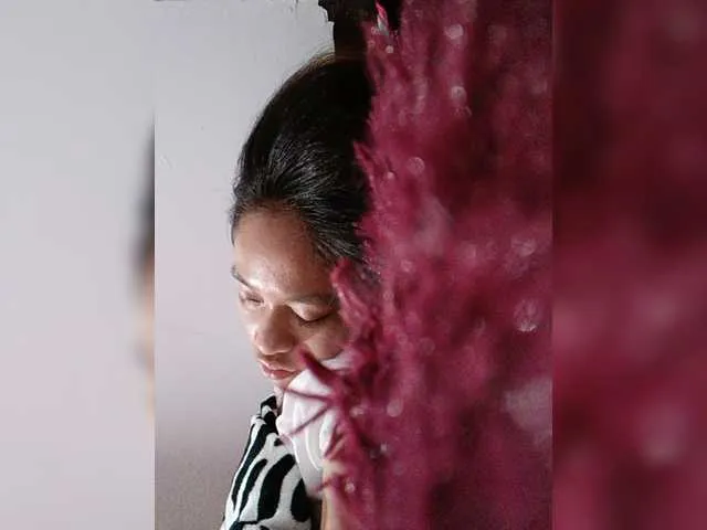 Live sex webcam photo for gumamela17 #274332617