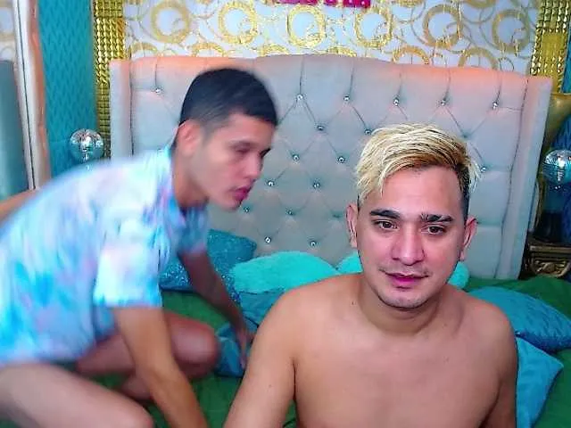 Live sex webcam photo for guysmuscle #275461978