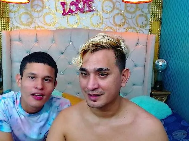 Live sex webcam photo for guysmuscle #275543570