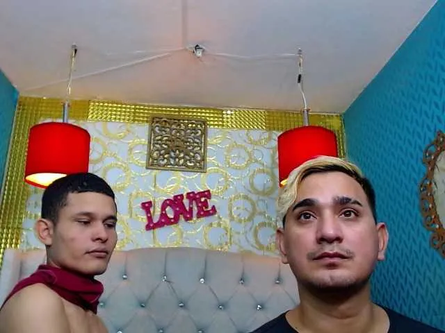 Live sex webcam photo for guysmuscle #275662727