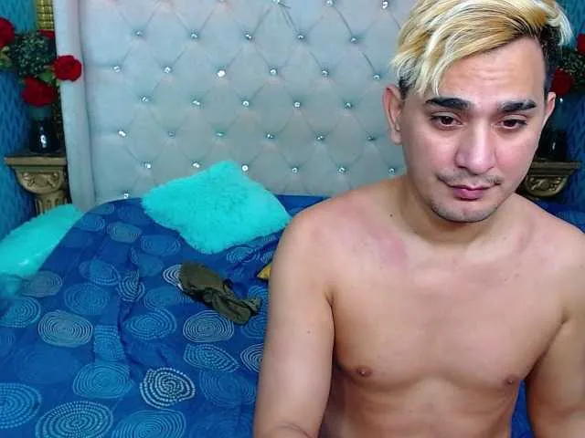 Live sex webcam photo for guysmuscle #275707076