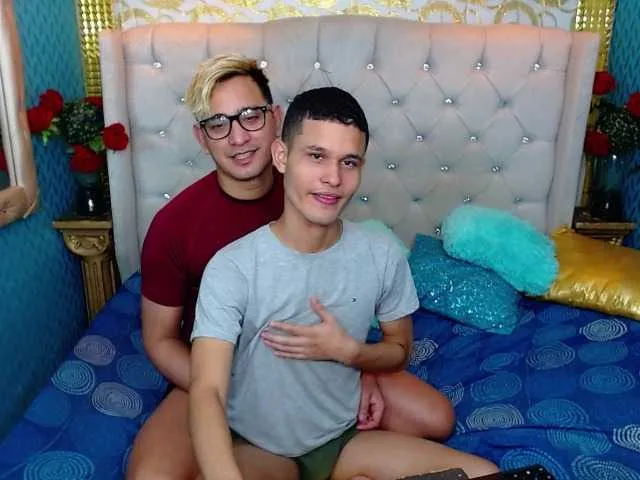 Live sex webcam photo for guysmuscle #275734017