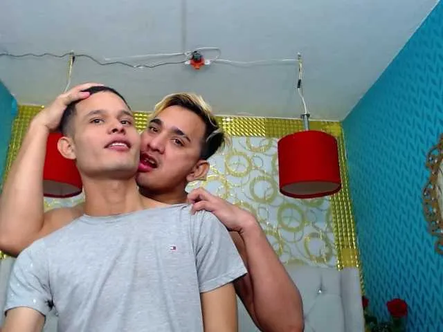 Live sex webcam photo for guysmuscle #275983244
