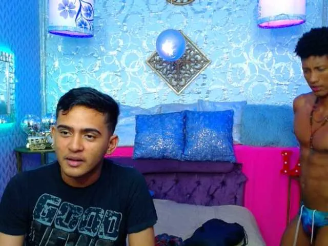 Live sex webcam photo for guysmuscle #276910395