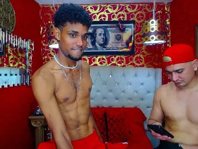 Live sex webcam photo for guysmuscle #293827931
