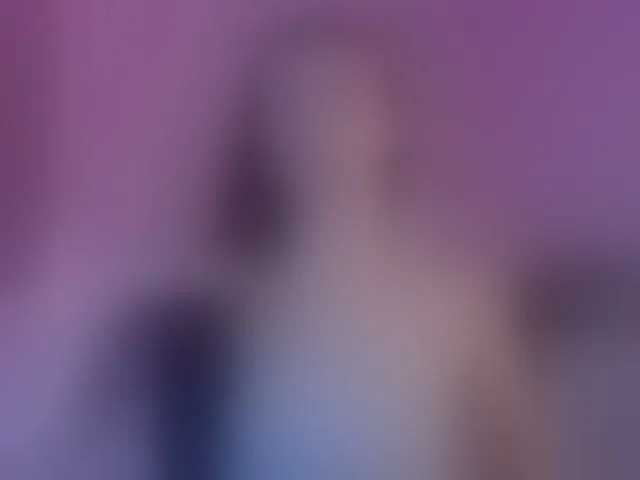 Live sex webcam photo for gwenonline #293135759