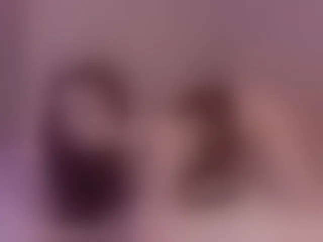 Live sex webcam photo for gwenonline #293261298