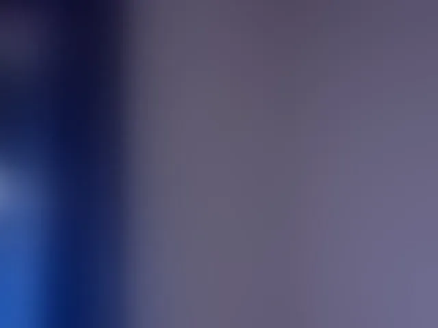 Live sex webcam photo for gwenonline #293558012