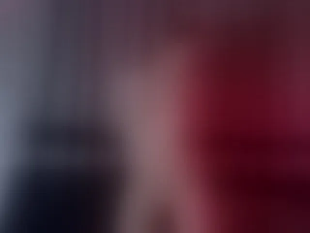 Live sex webcam photo for gwenonline #293743877