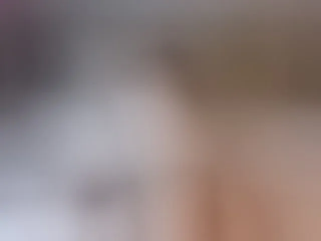 Live sex webcam photo for gwenonline #293816178