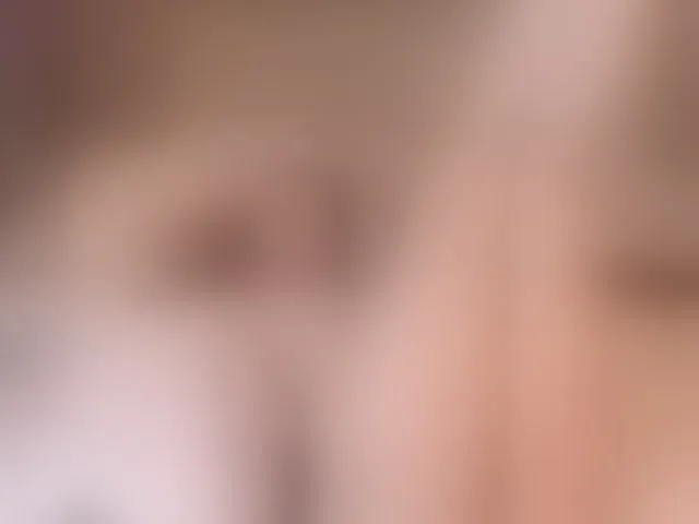 Live sex webcam photo for gwenonline #293828703
