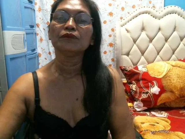 Live sex webcam photo for hOtGranny4u #272546330