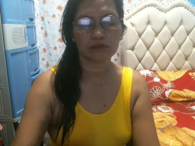 Live sex webcam photo for hOtGranny4u #272775036