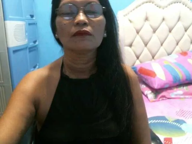 Live sex webcam photo for hOtGranny4u #273897975