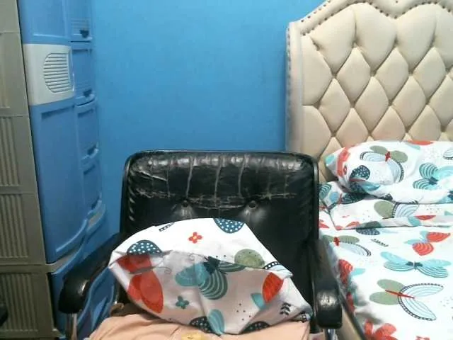 Live sex webcam photo for hOtGranny4u #274026587