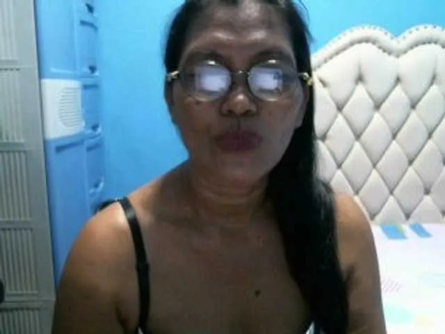 Live sex webcam photo for hOtGranny4u #275782328