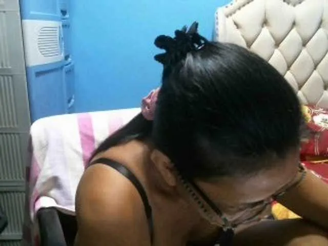 Live sex webcam photo for hOtGranny4u #276415251