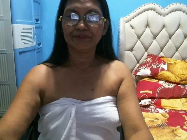 Live sex webcam photo for hOtGranny4u #276444783