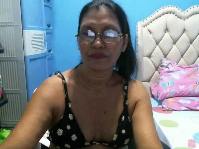 Live sex webcam photo for hOtGranny4u #276449099