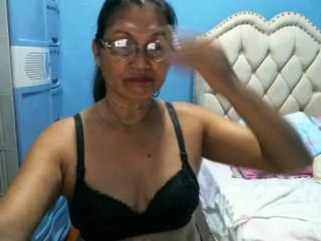 Live sex webcam photo for hOtGranny4u #276964998