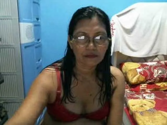Live sex webcam photo for hOtGranny4u #277234805