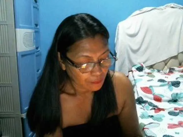 Live sex webcam photo for hOtGranny4u #277364291
