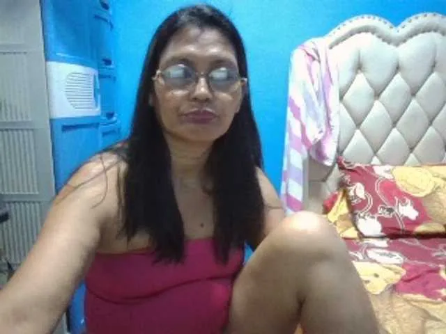 Live sex webcam photo for hOtGranny4u #277513791